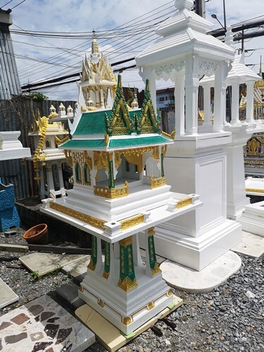 ศาลตายายแฝดใหญ่ (2)